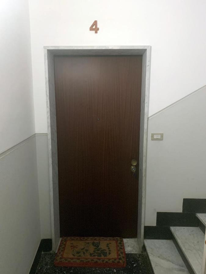 Casa Bianca 4 - Confortevole In Centro A 莫内利亚 外观 照片